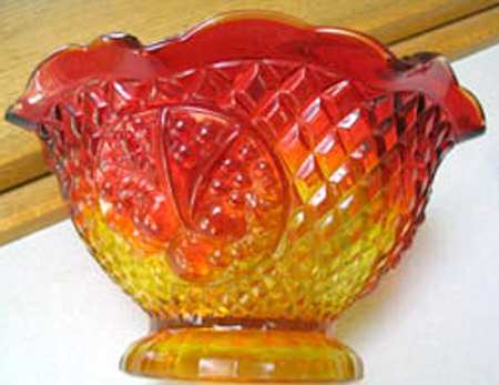 Canterbury Sunset (Amberina) 10" Round Crimped Bowl