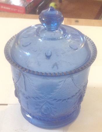 Teardrop and Tassel Blue Sugar Bowl & Lid