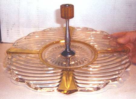 303 Amber Flash 11" Tray with Center Metal Handle