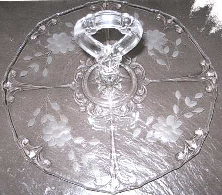 607-5 Center Handle Tray