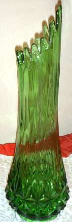 Monticello Lime Green Swung Vase