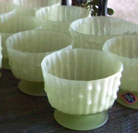 Bambu Green (Verde Frosted) Champagne/Tall Sherbet