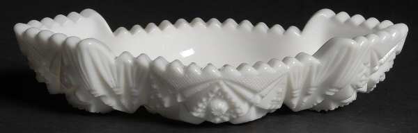 212 Milkglass Olive Dish