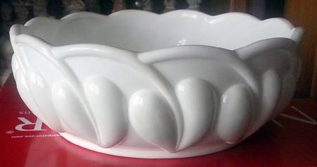 1009-Milkglass by Indiana Glass