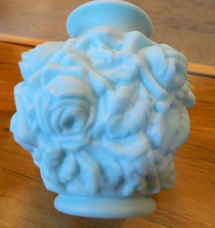 Roses Blue Satin (Forget-Me-Not) by Imperial Glass-Ohio