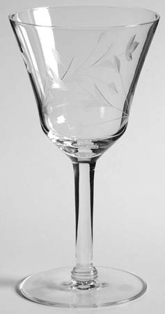 Chantilly Wine Glass