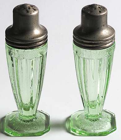 Adam Green Footed Shaker Set & Metal Lids