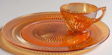Anniversary Iridescent Snack Plate & Cup Set