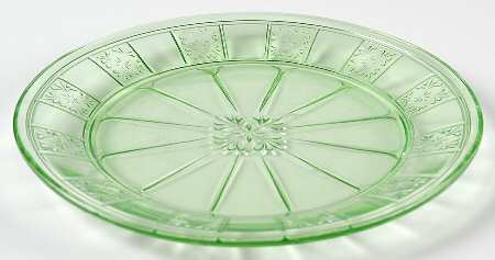 Doric Green 7" Salad Plate