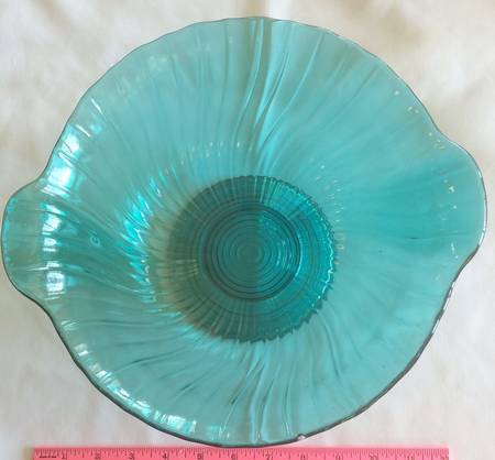 Swirl Ultramarine (Blue Green) 12" Handled Bowl