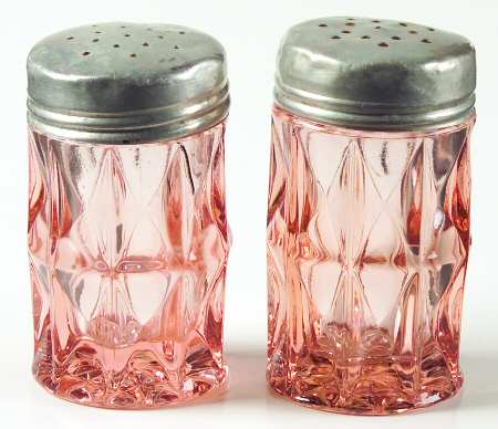 Windsor Pink Shaker Set w/Metal Lids