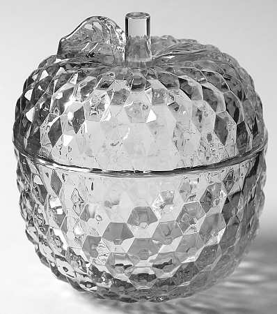 Apple, The by Jeannette