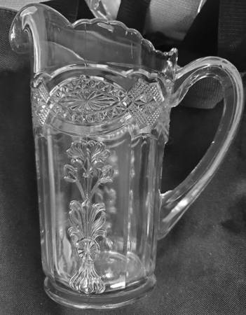 Thistleblow 32 Oz Pitcher
