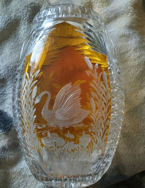 Swan 12" Flower Vase