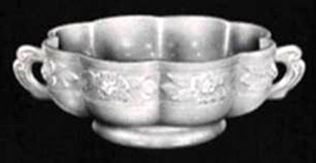 Cameo Milkglass (Giftware) Aztec Rose Bowl