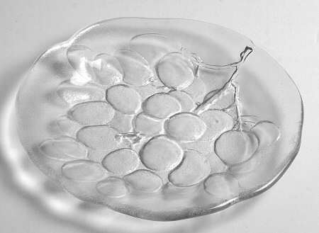Grape 7" Salad Plate by Kosta-Boda