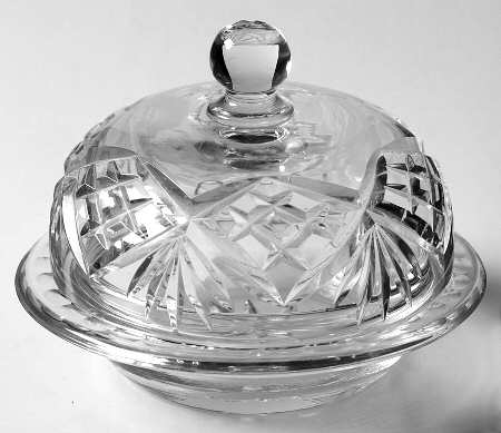 Helga Round Covered Butter