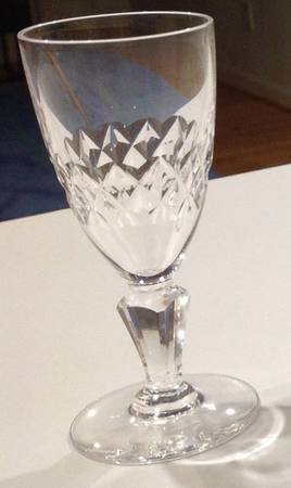 Cecil Cordial Glass