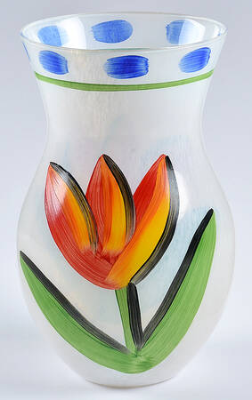 Tulipa 7" Flower Vase