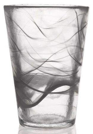 Mine White 7" Flower Vase