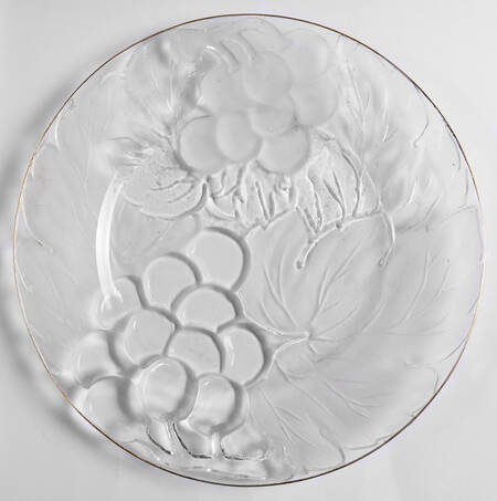 Vintage (Gold Trim) Dinner Plate