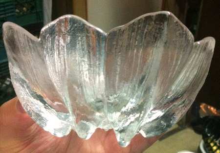 Waterlily 6" Round Bowl