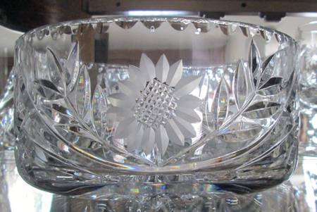 Margaret 8" Round Bowl