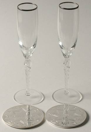 Madison (Platinum Trim) (Set of 2 Boxed) Millennium Fluted Champagne