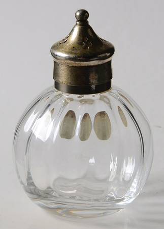 Optika Clear Shaker with Metal Lid by Lenox
