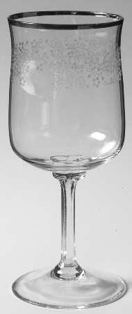 Plum Blossoms (Platinum Trim) Wine Glass