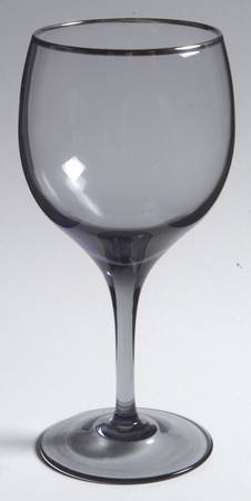 Twilight Shadow Smoke (Platinum Trim) Wine Glass