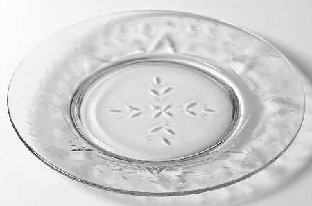 1004-1 Luncheon Plate