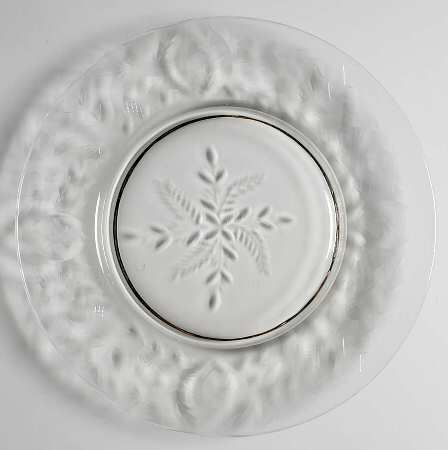 2009-6 Luncheon Plate