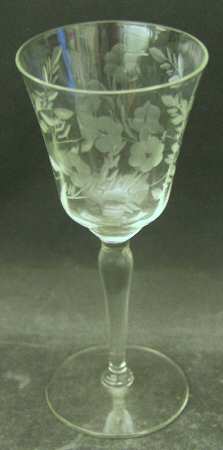 Buttercup Wine Glass