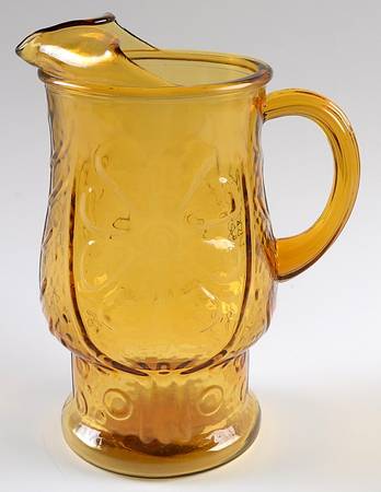 Country Garden Amber 64 Oz Pitcher