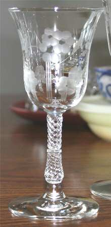 Eclipse Wine Glass