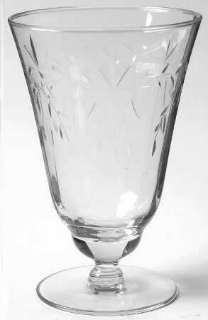 Garland Footed Tumbler