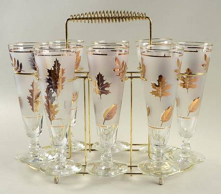 Golden Foliage (8 Piece) Pilsner Set & Metal Stand