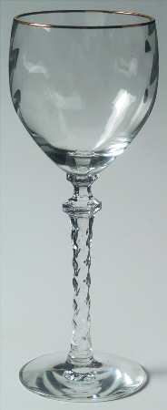 Paramount Gold Wine Glass