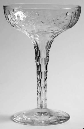 2015-3 Tall Hollow Stem Champagne