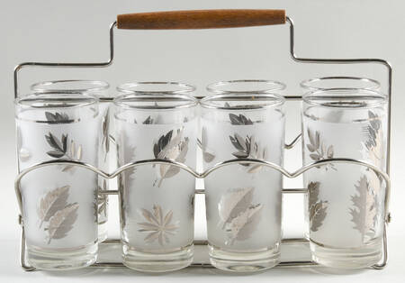 Silver Leaf Tumbler Set-8 10 Oz Tumbler & Metal Holder