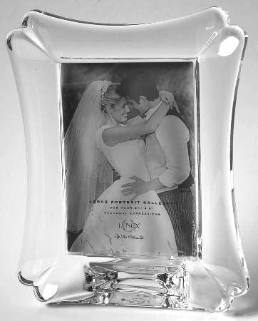 Wedding Promises (Heart Stem) Frame-Holds 3" X 5" Photo