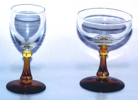 Columbian Amber Wine Glass