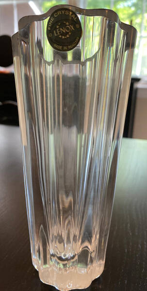 Waterscape Collection 7" Bud Vase