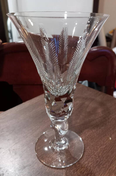 Royal Fern (K36-1050) Wine