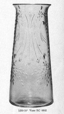 Cut 0602 10" Flower Vase