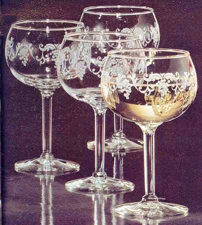 Vintage Grand White Wine