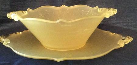 Octagon Topaz (Frosted) 10" Handled Bowl