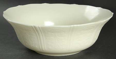 American Sweetheart Cremax (Beige) 8" Large Fruit Bowl