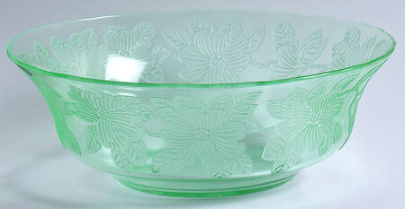 Dogwood Green 8" Berry Bowl
